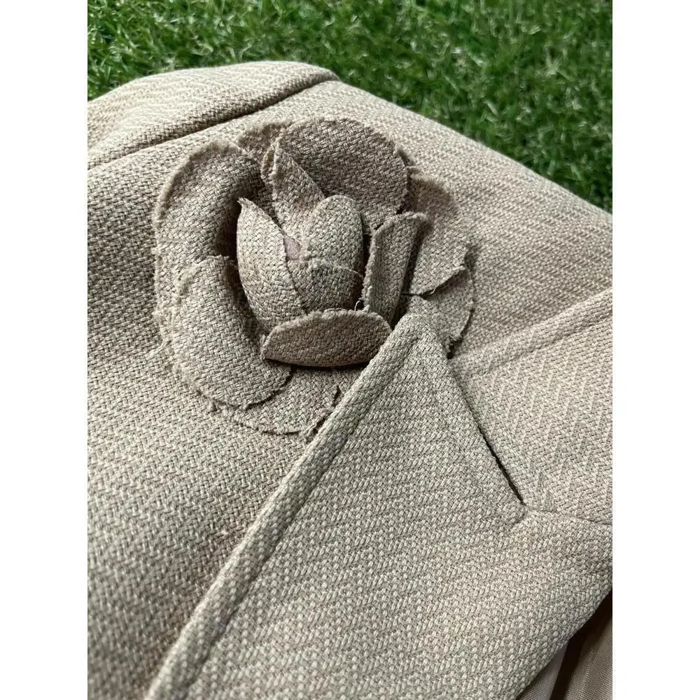 Le Suit classic tan